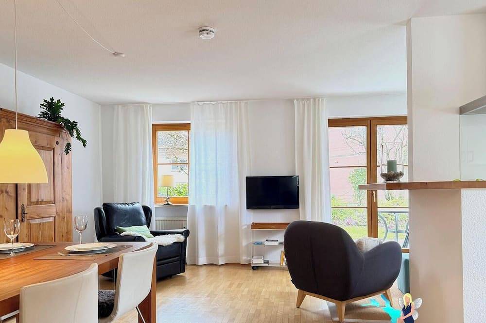 Ganze Wohnung, Ferienwohnung Im schönen Dorf - idyllische Lage mit Terrasse und Garten in Bodolz, Bayerisch Schwaben