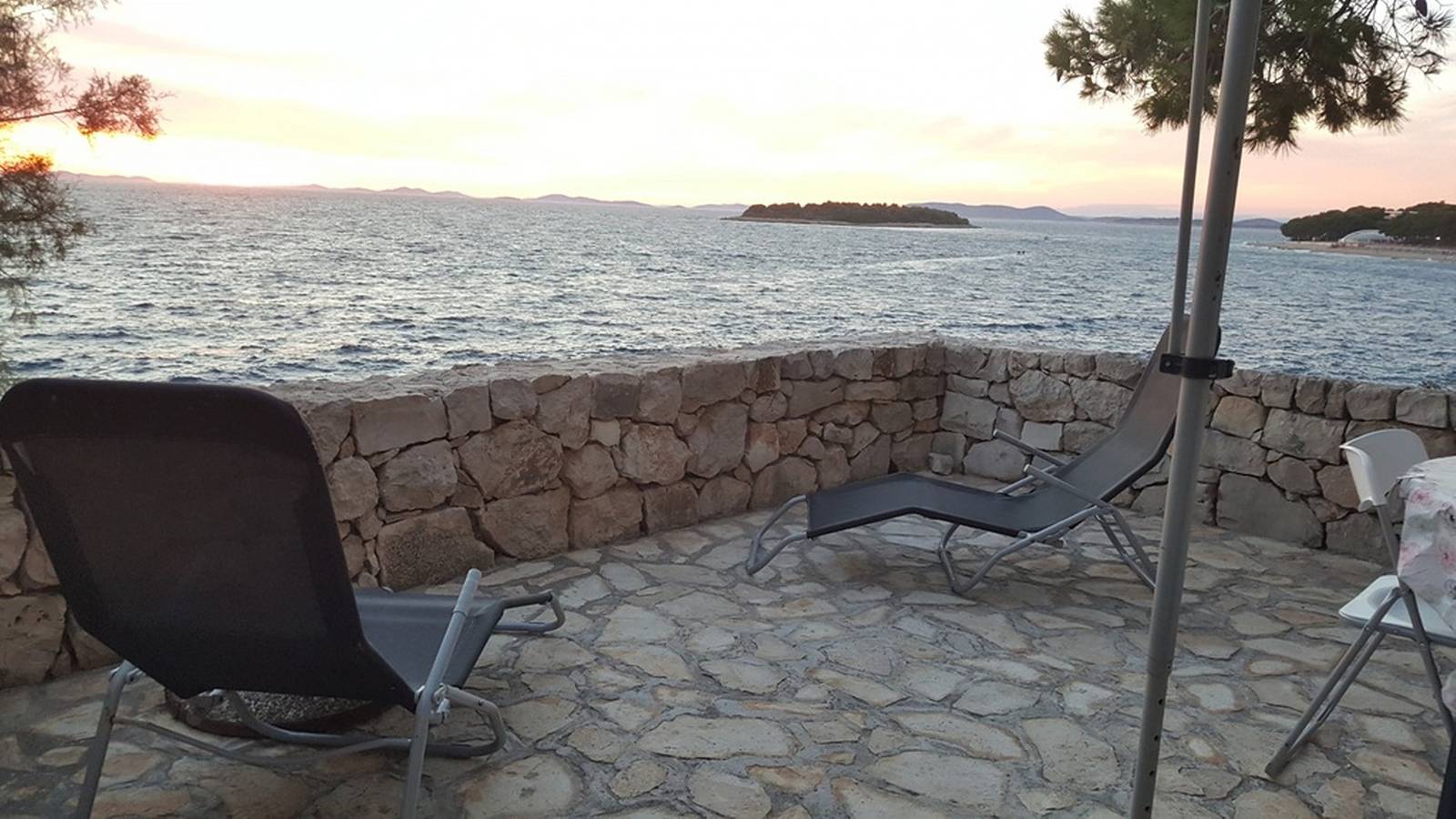 Cały apartament, Apartament wakacyjny dla 2 osób z balkon/ taras in Primošten, Żupania szybenicko-knińska