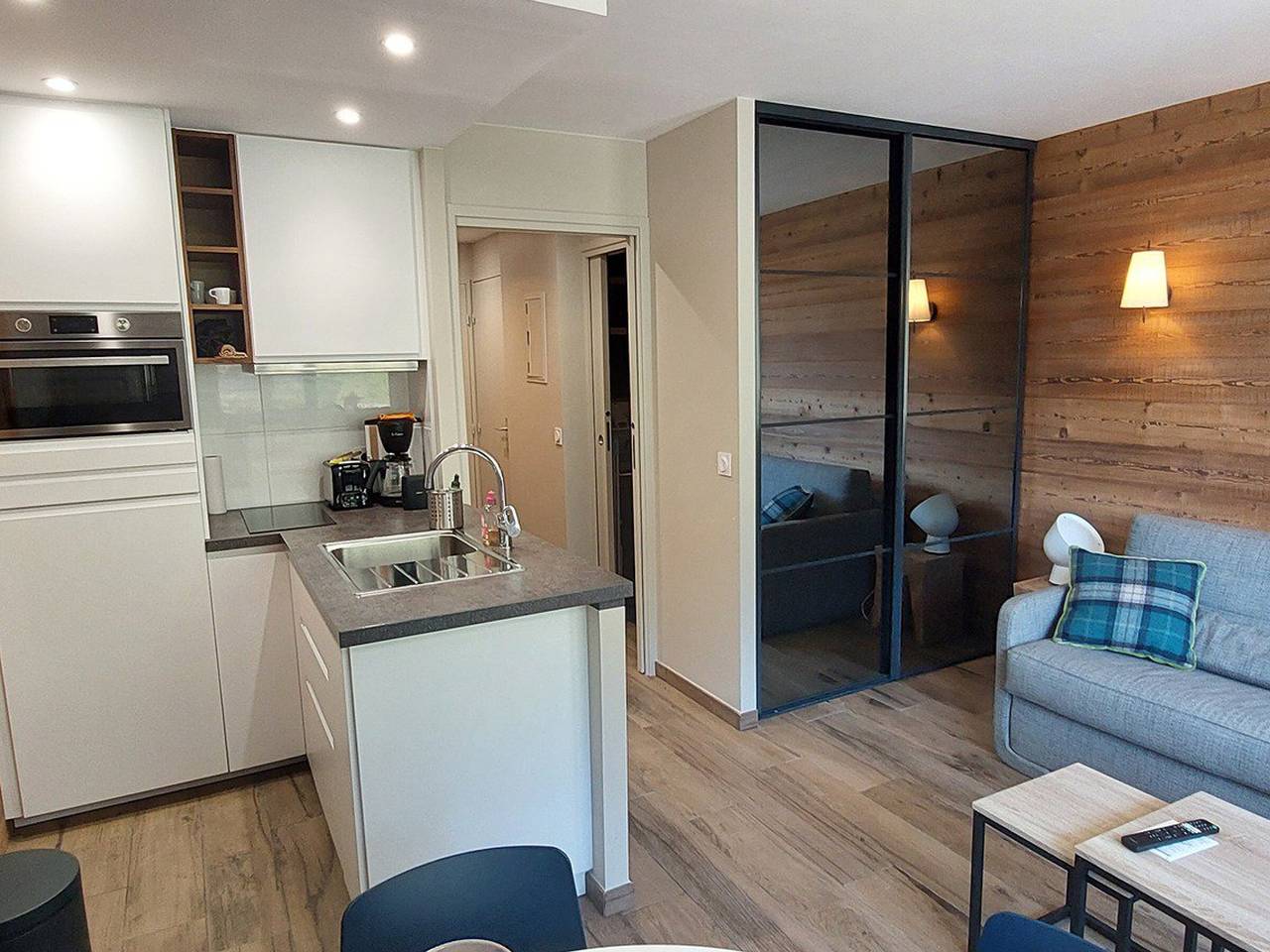 Gehele studio, Modern 4-person studio, ski-in/ski-out in Morzine, Les Portes du Soleil
