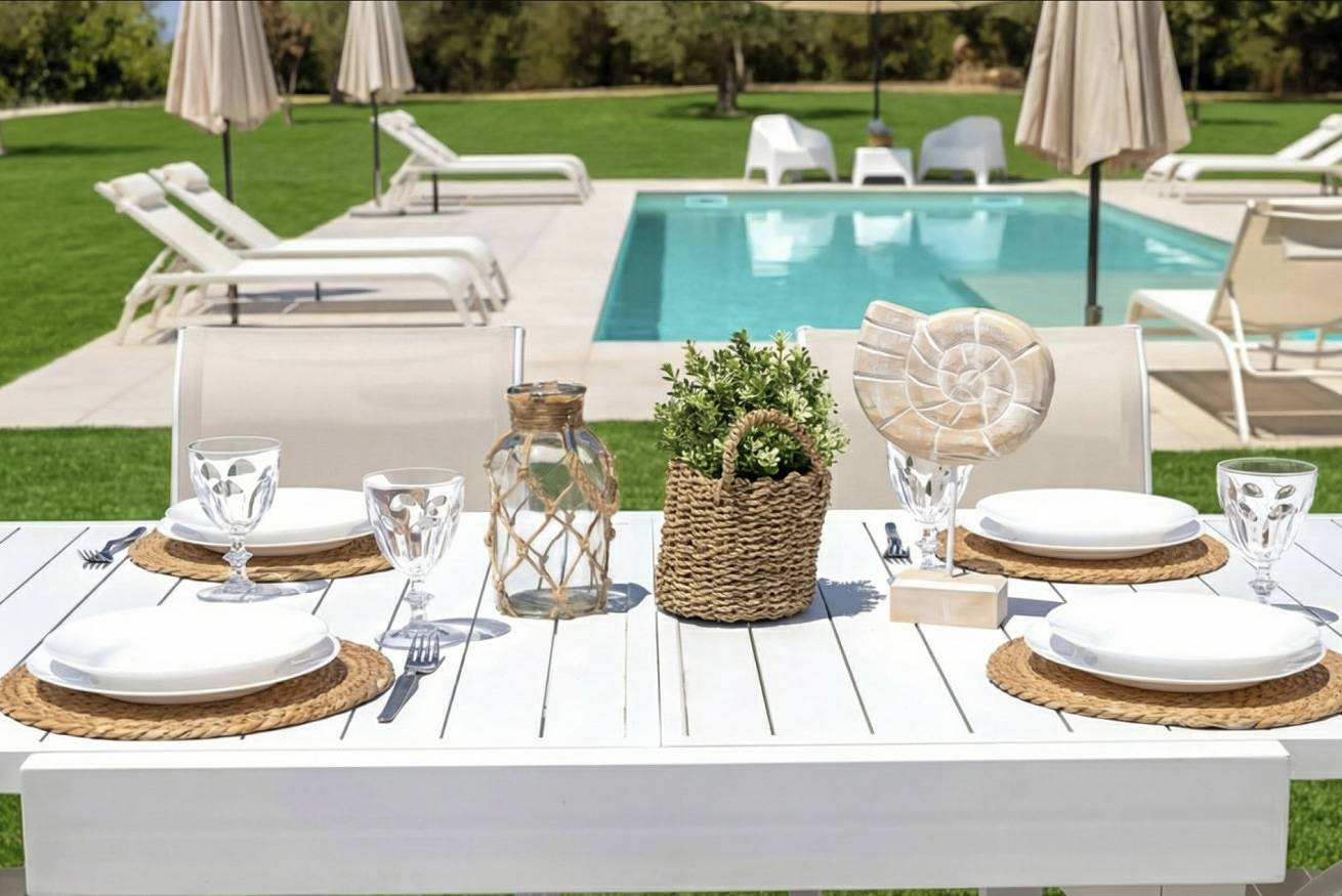 Villa Fioretta: Your Private Countryside Escape with Pool, near Alghero's Beaches in Olmedo, Nurra
