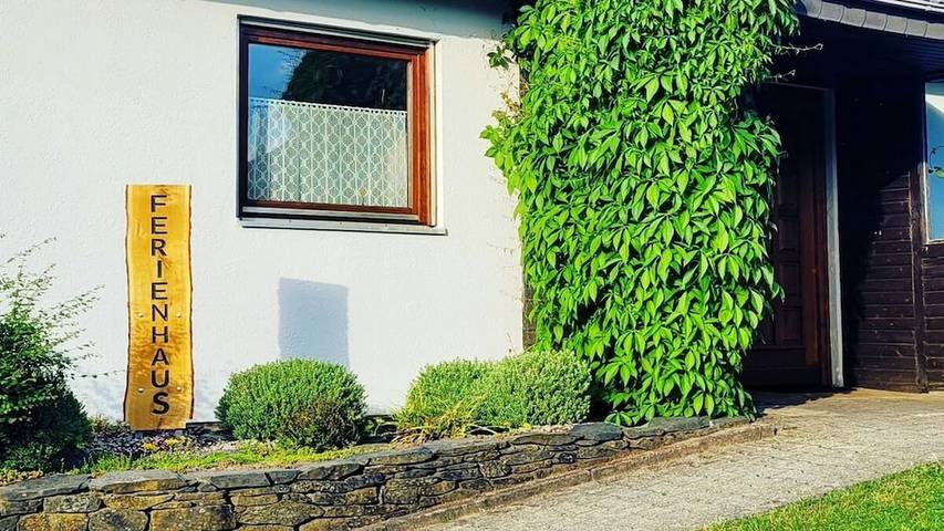 Ferienhaus für 6 Personen, mit Garten in Monschau