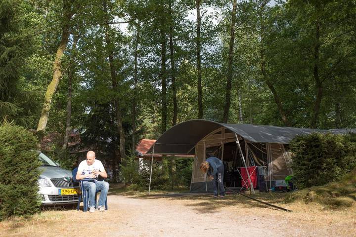 Tente pour 5 personnes, avec jardin ainsi que vue et terrasse dans les Vosges - 2