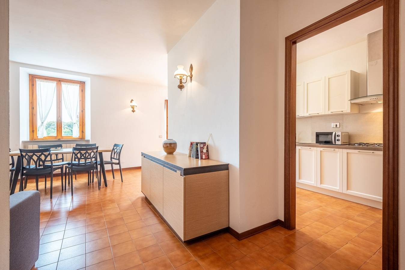 Holiday Home 'Casa Ida' with Private Terrace, Wi-Fi and Air Conditioning in Montalcino, Val d'Orcia