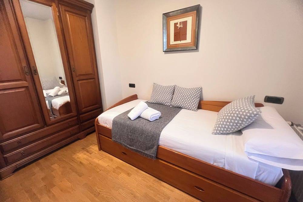 ¡Excepcional adosado a10 minutos de Oviedo y 15 de Gijón! Ideal para familias. in Pruvia, Llanera (desambiguación)