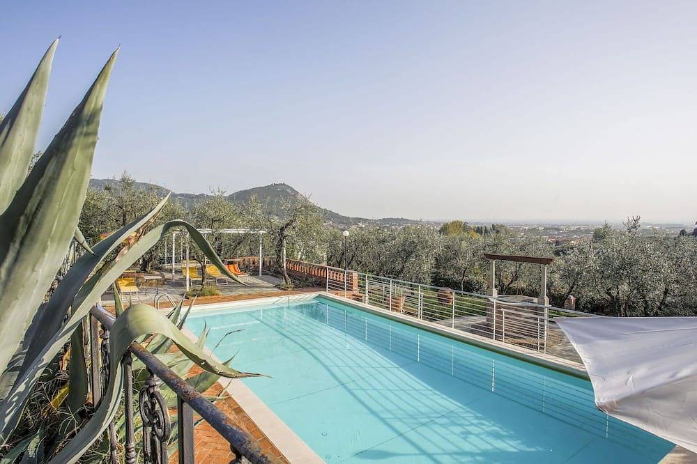 Ganze Wohnung, Schöne Wohnung für 3 Personen mit Pool,  W-Lan, Whirlpool, Tv, Innenhof und Haustiere erlaubt in Pieve a Nievole, Pistoia Provinz