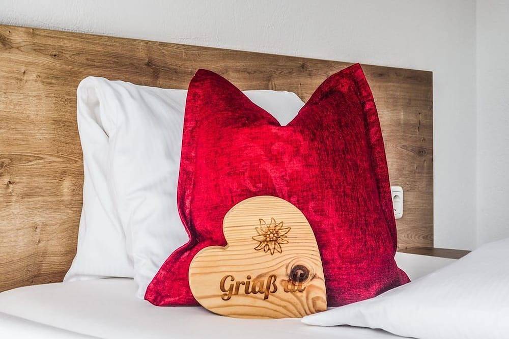 Dreibettzimmer, Dusche, Wc, Balkon - Au Pension in Söll, Kaisergebirge