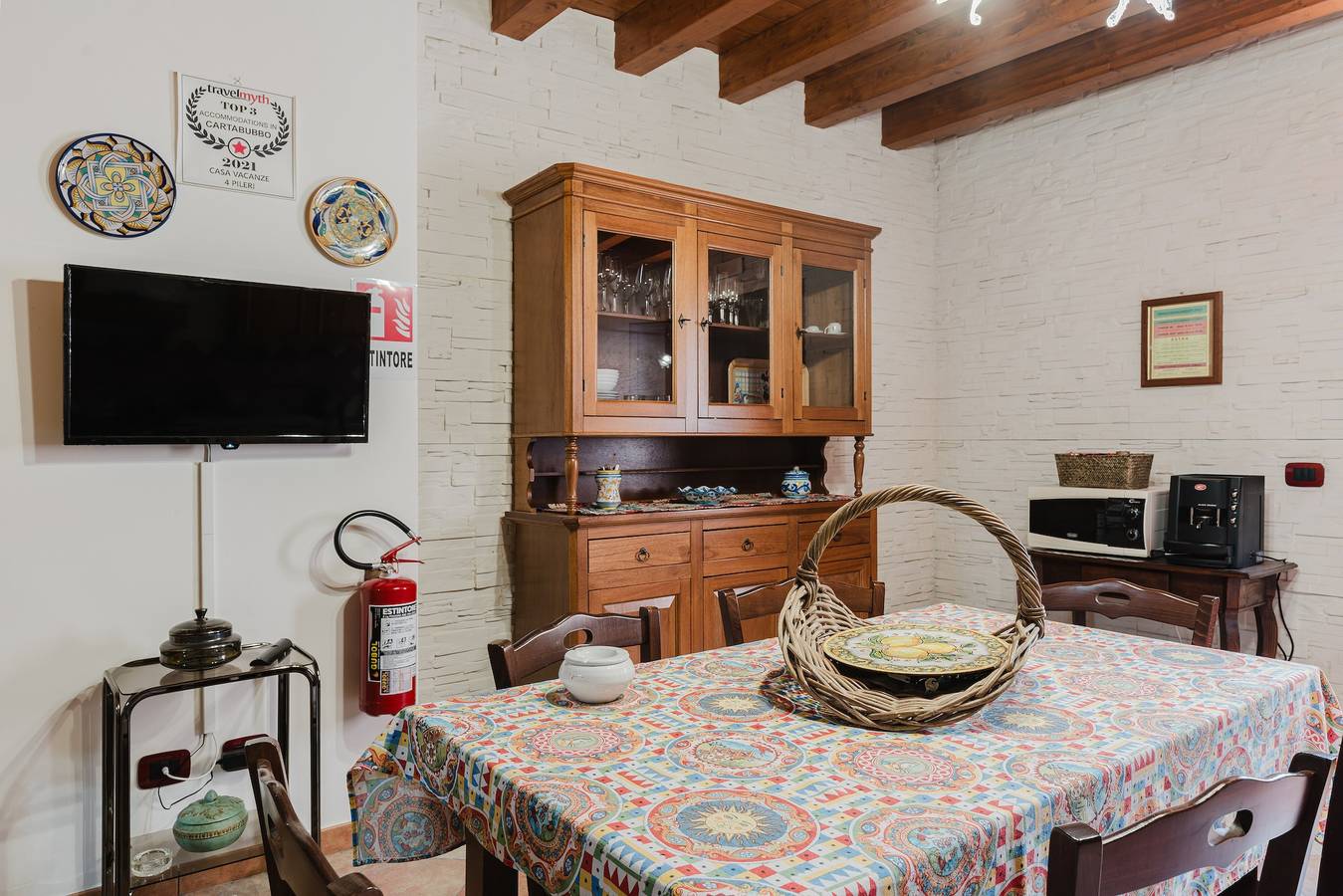 Appartamento intero, Appartamento 'Casa Vacanze 4 Pileri - Marchese' con vista sulle montagne, piscina in comune e Wi-Fi in Sciacca, Provincia di Agrigento