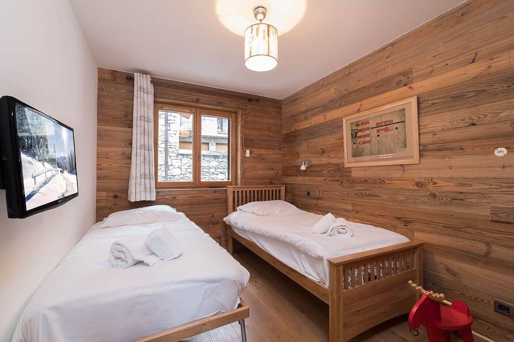 Ganze Wohnung, Luxus Neue Wohnung 120 m2 am Fuße der Piste 4 Doppelzimmer in La Tania, La Perrière