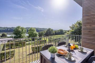 Gîte pour 4 personnes, avec terrasse à Eppe-Sauvage