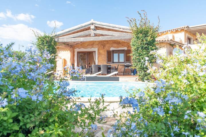 Villa pour 6 personnes, avec balcon et jardin en Sardaigne - 3