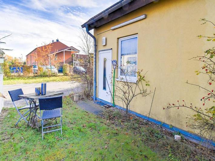 Ferienwohnung für 2 Personen, mit Terrasse und Garten in Karls Erlebnis-Dorf  Rövershagen - 4