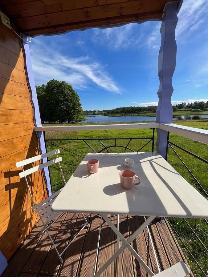 Lodge pour 2 personnes, avec vue ainsi que vue sur le lac et jardin