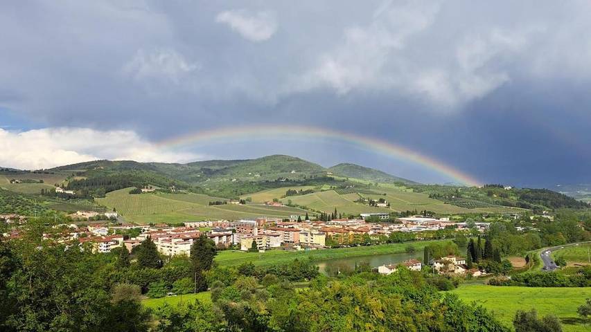 B&b per 4 persone, con Terrazza e Giardino nonché Piscina e Panorama a Bagno a Ripoli