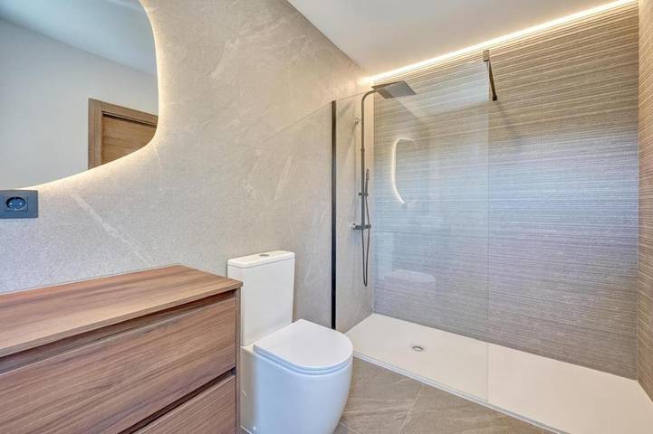 Casa de vacaciones para 10 personas, con Terraza además de Jardín y Vistas en Cuenca de Pamplona - 2