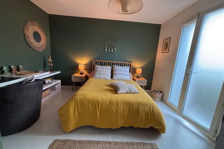 Location de vacances pour 10 personnes, avec jardin et terrasse ainsi que sauna et jacuzzi à Tarnès - 3