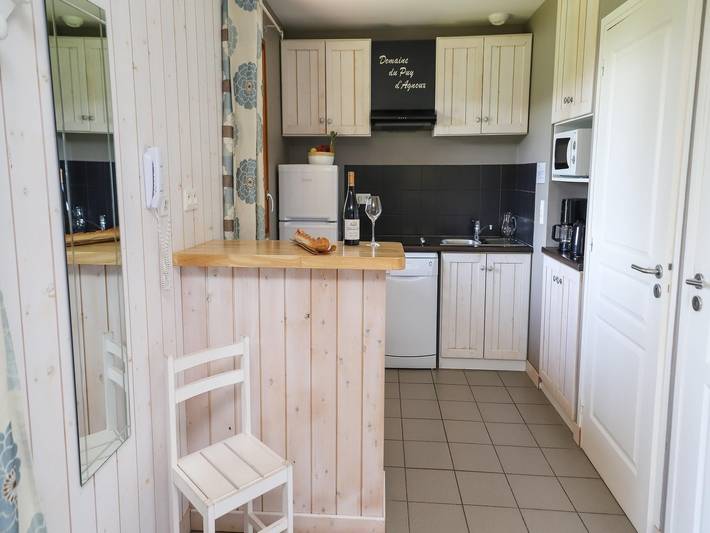 Gîte pour 6 personnes, avec sauna ainsi que piscine et terrasse, animaux acceptés à Meyrignac-l'Église - 4
