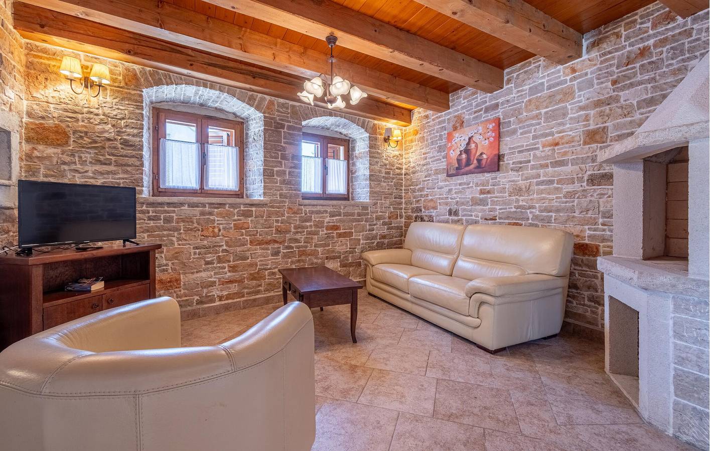 Ganze Ferienwohnung, Ferienwohnung für 6 Personen mit Terrasse in Pazin, Zentralistrien