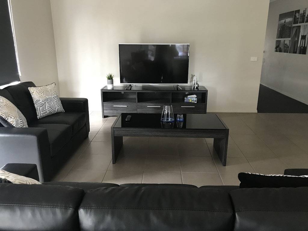 Quiet Residential area with a park next door in Moama, New South Wales