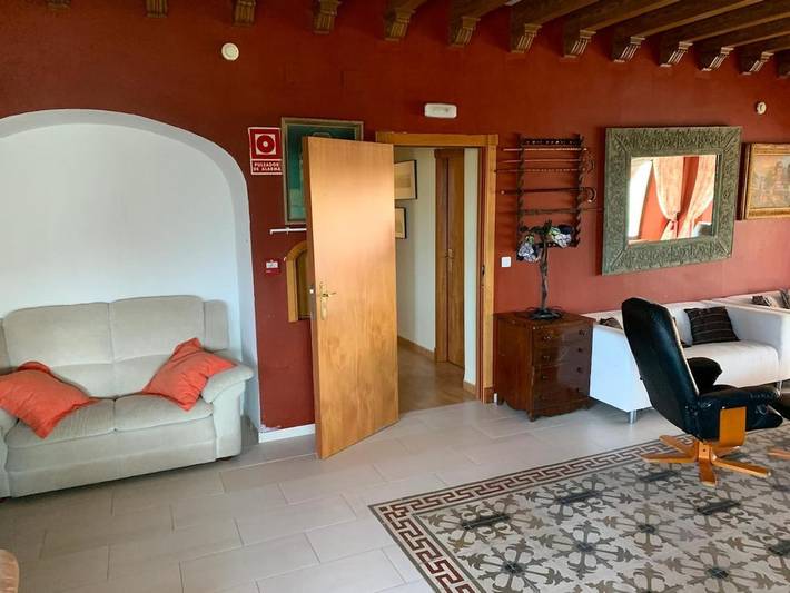 Casa rural para 26 personas, con Balcón y Jacuzzi además de Terraza y Piscina en Güejar Sierra - 2