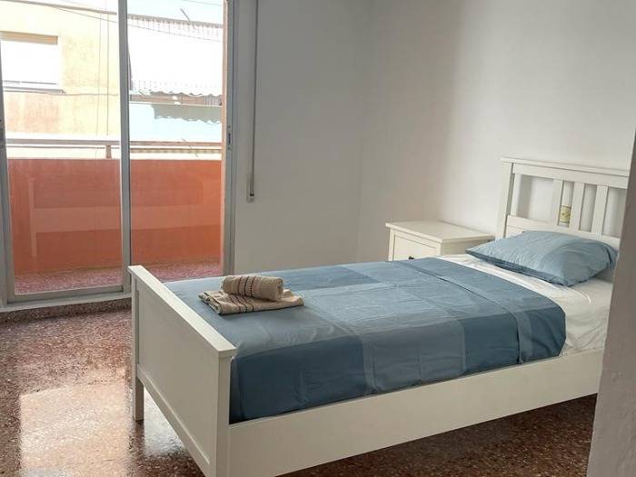 Ganze Ferienwohnung, Ferienwohnung für 10 Personen mit Balkon/Terrasse in Port de Sagunt, Sagunto