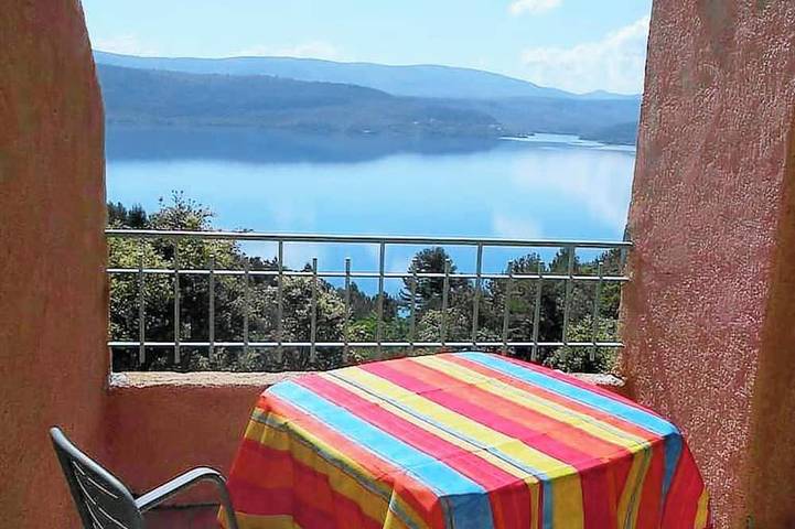 Ferienwohnung für 4 Personen, mit Balkon/Terrasse und Terrasse