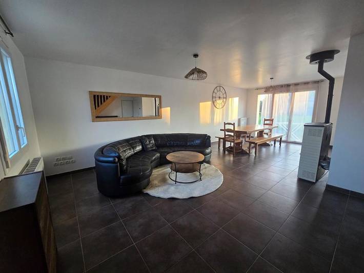 Location de vacances pour 10 personnes, animaux acceptés à Ménil-Hubert-sur-Orne