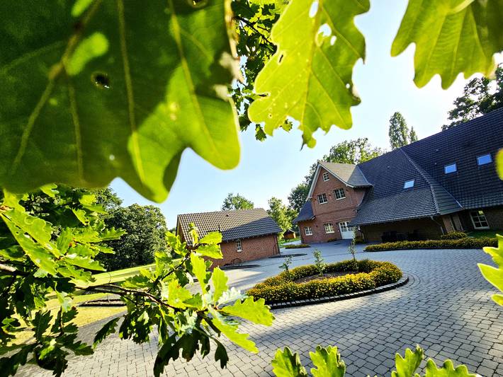 Ferienwohnung für 6 Personen, mit Terrasse und Garten in Borken - 2
