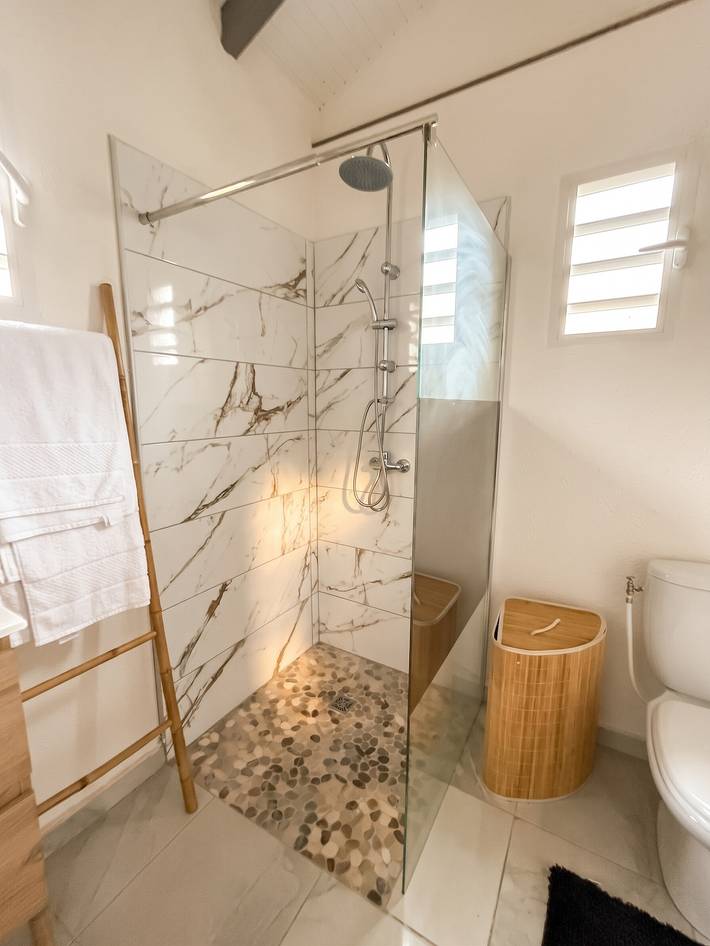 Maison confortable à Petit-Canal avec jardin 52 m² in Petit-Canal, Guadeloupe