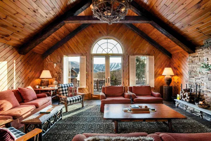 Chalet para 12 personas, con sauna y jardín además de jacuzzi y piscina - 1