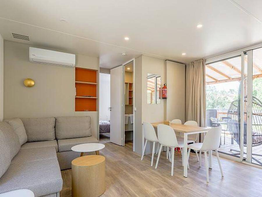 Camping du Domaine de Massereau - Mobilhome 8 personas - Ultimate Plus | 3 Dormitorios | 6/8 Camas | Terraza Salón | 2 Baños | Aire Acondicionado | Tv in Sommières, Region de Nimes