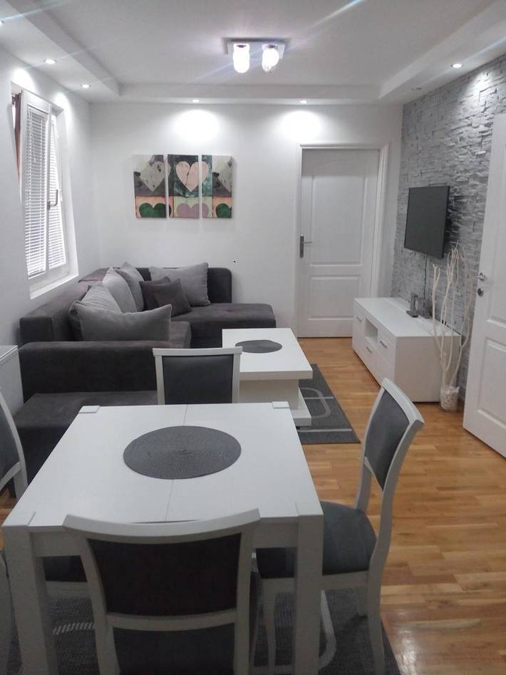 Appartement de vacances pour 2 personnes, avec vue ainsi que balcon et jardin