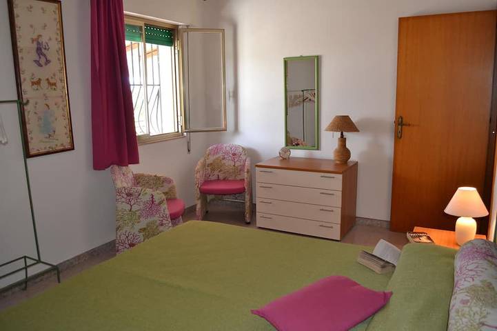 Location de vacances pour 5 personnes, avec balcon et jardin, animaux acceptés à Sampieri - 4