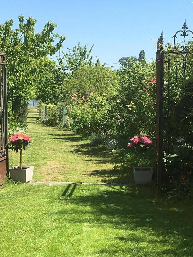 Gîte pour 7 personnes, avec vue ainsi que terrasse et jardin à Noyen-sur-Sarthe - 3