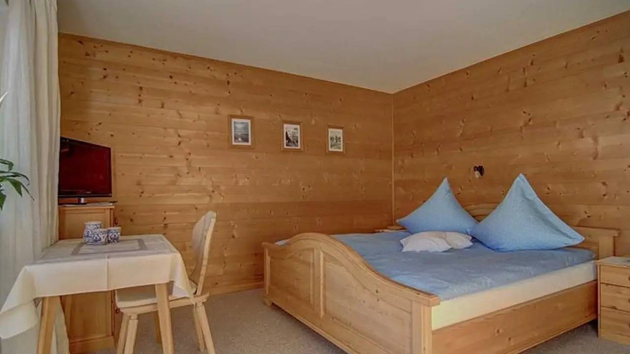 Entire holiday apartment, Holiday apartment for 2 people with balcony in Bad Wiessee, Bavarian Alps
