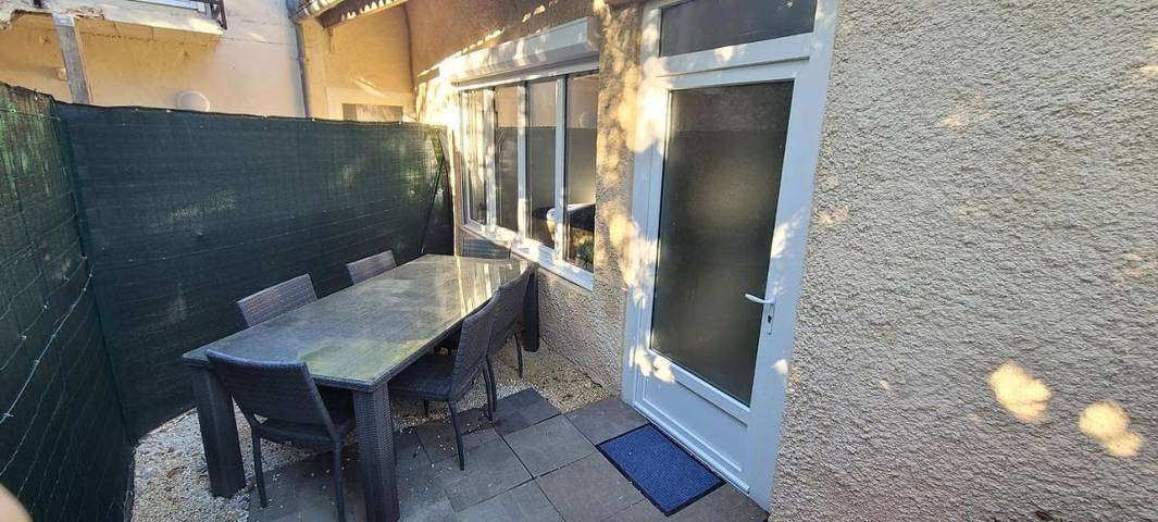 Gîte pour 4 personnes, avec terrasse à Saint-Julien-l'Ars - 4