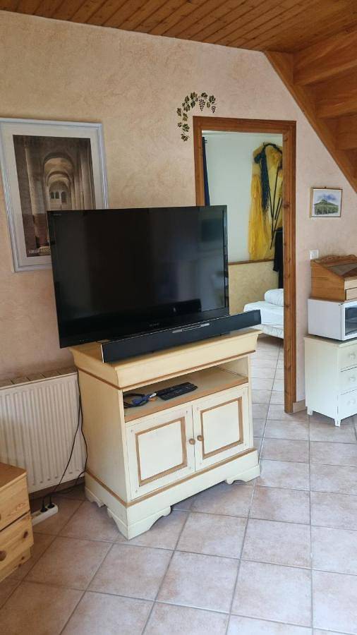 Location de vacances pour 10 personnes, avec terrasse et vue, animaux acceptés à Étrigny - 3