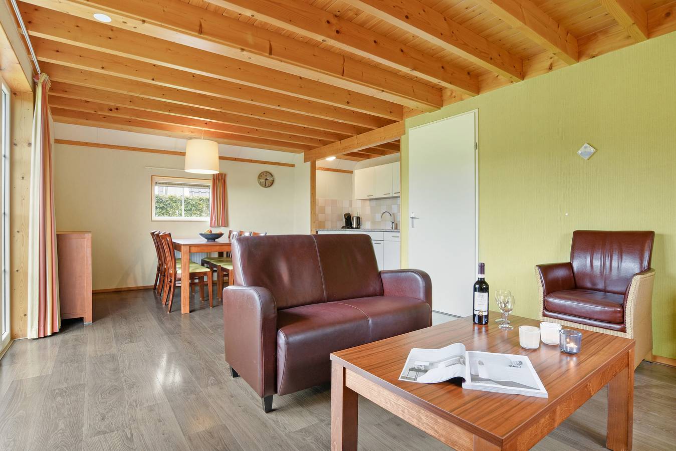 Bungalow für 6 Personen mit Terrasse in Drenthe