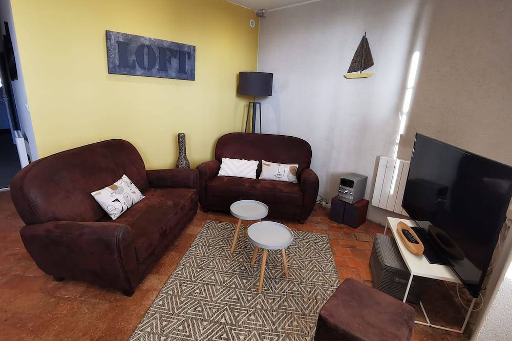 Appartement entier, Gîte Appart \"La Gabare\" avec vue sur Loire in Orléans, Vallée de la Loire
