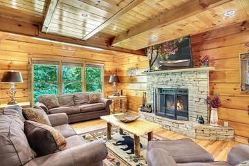 Log Cabin for 9 People in Sevier County, Photo 3