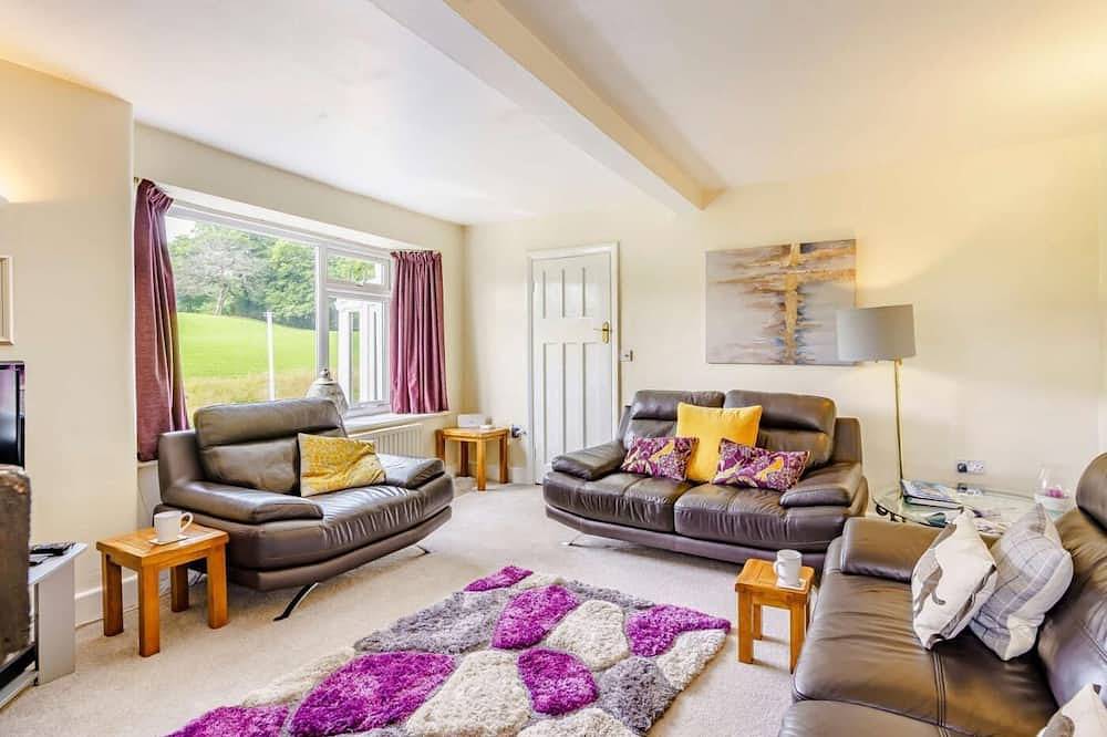 3 Bed in Hawkshead (oc-llh40) in Hawkshead, Lake District