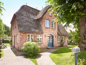 Ferienhaus für 6 Personen, mit Terrasse und Garten sowie Sauna in Nieblum