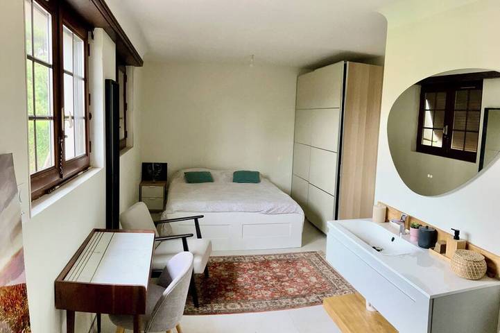 Chambre chez l’habitant, suite parentale de 20 m² avec salle d’eau personnelle in Tosse, Côte d’Argent