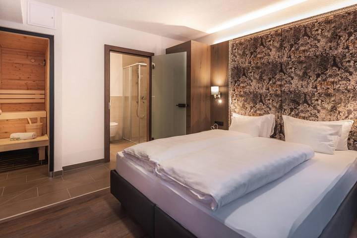 Ferienwohnung für 4 Personen, mit Balkon/Terrasse und Balkon sowie Terrasse und Sauna in Ischgl - 4