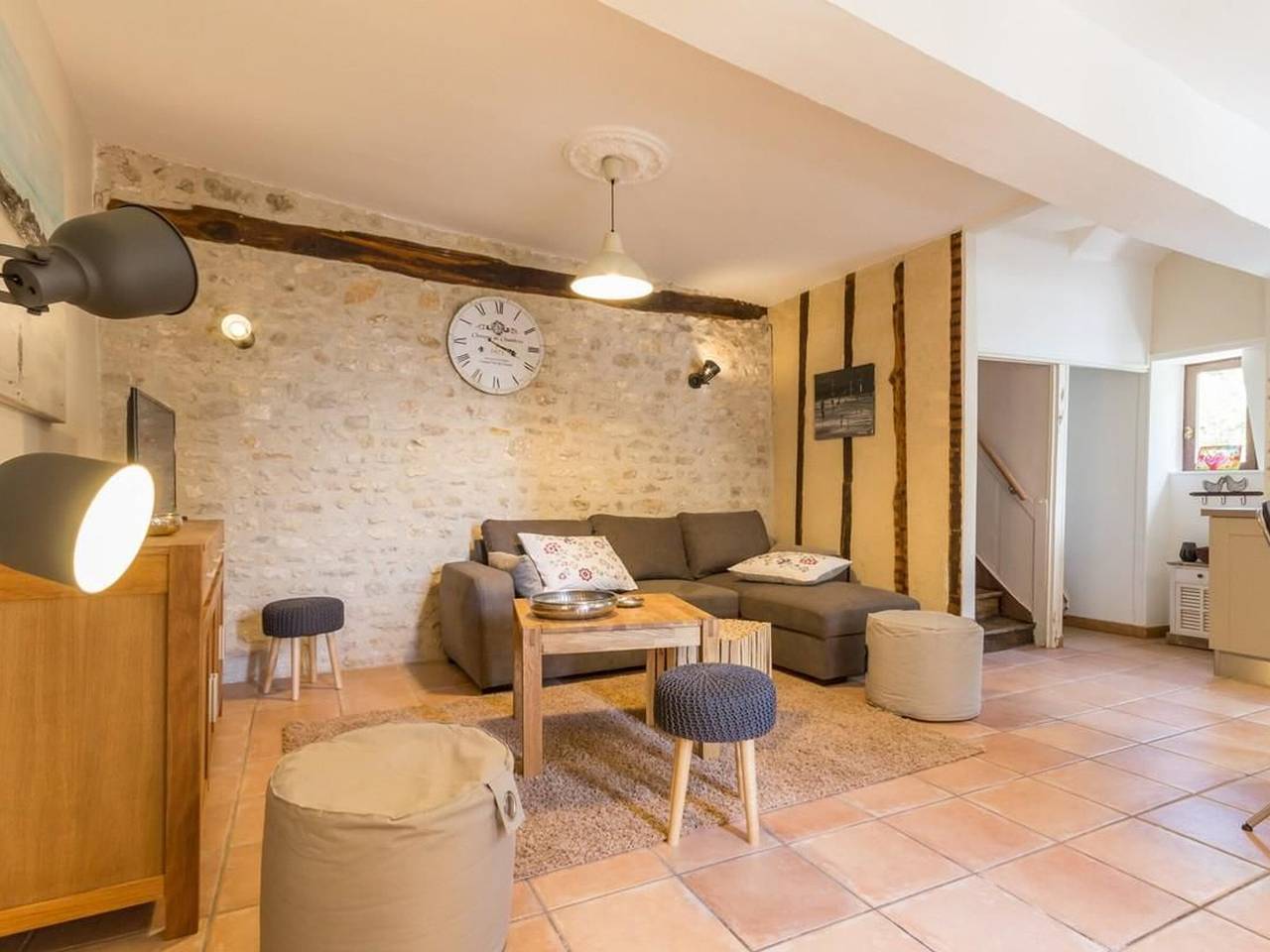 Apartamento entero, Dúplex renovado junto al Loira, aparcamiento gratis in La Charité-sur-Loire, Valle del Loira