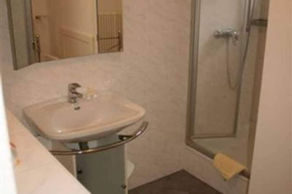 Ganze Wohnung, Ferienwohnung Irmgard Schüßler - Ferienwohnung Schüßler in Kleinern, Edertal