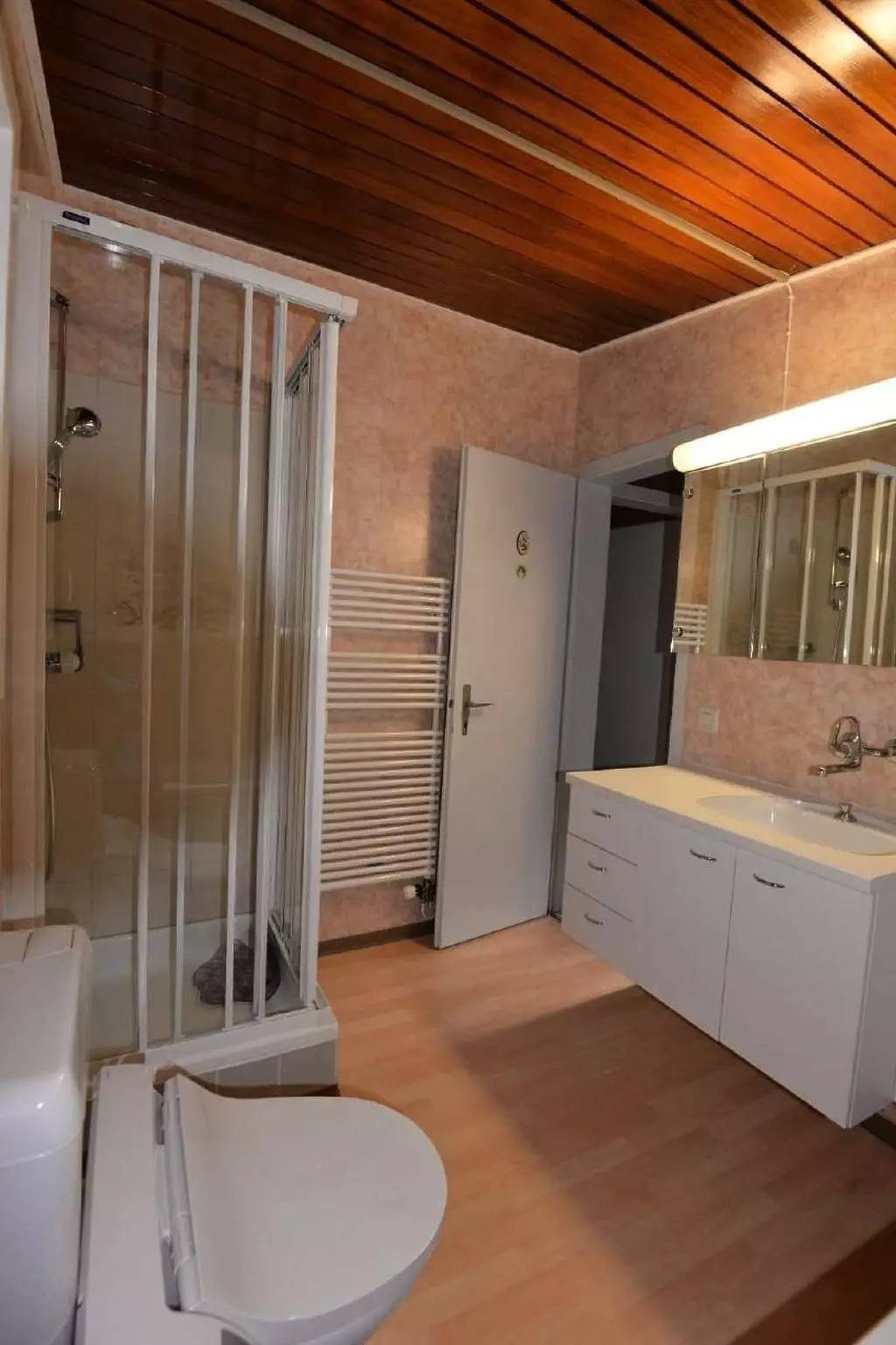 Ganze Wohnung, 4 Zimmer 6 Personen in Lauterbrunnen, Grindelwald und Umgebung