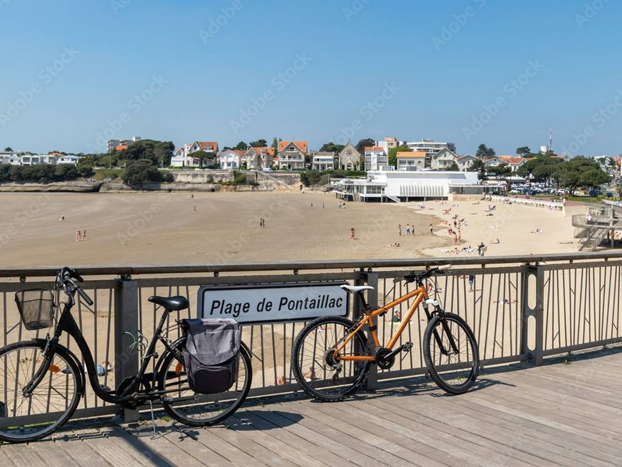 Appartement entier, Appartement 3 chambres à Royan avec parking près de la plage in Pontaillac, Royan