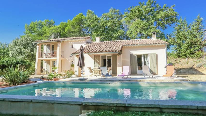 Maison de vacances pour 6 personnes, avec jardin ainsi que piscine et balcon à Buisson