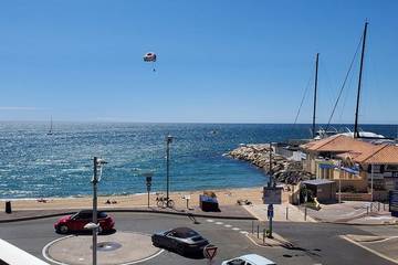 Gîte pour 4 personnes, avec jardin et balcon dans Plage Republique Frejus