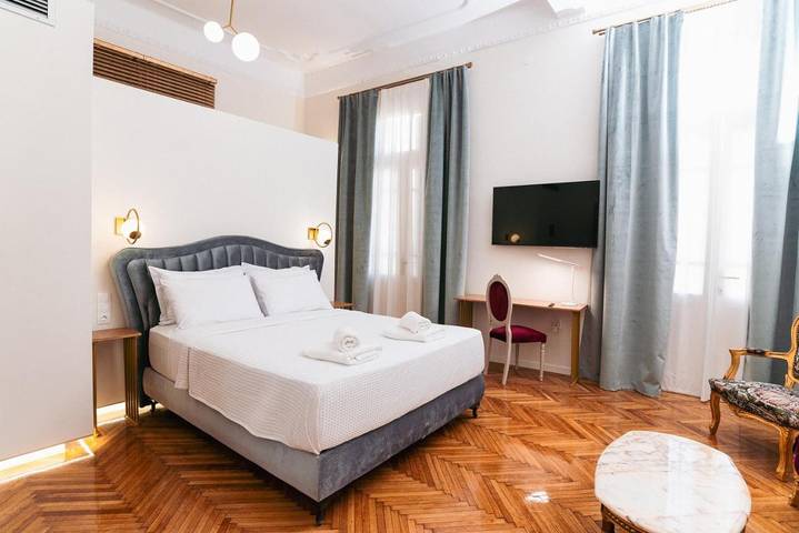 Chambre d’hôte pour 2 personnes, avec Balcon et Terrasse ainsi que Jardin et Sauna à Thessalonique - 2